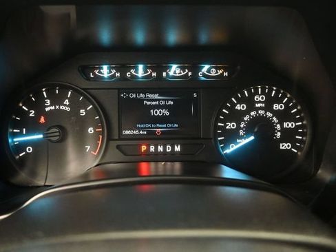Used 2018 Ford F150 XL w/ Equipment Group 101A Mid RWD image 5