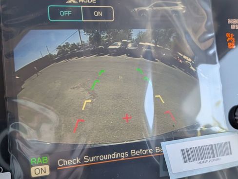 New 2025 Subaru Outback Limited image 13