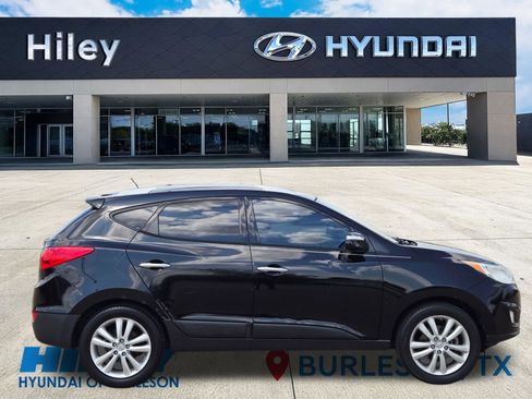 Used 2011 Hyundai Tucson Limited AWD/4WD image 3