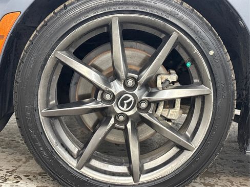 Used 2021 MAZDA MX-5 Miata RF Grand Touring RWD image 30