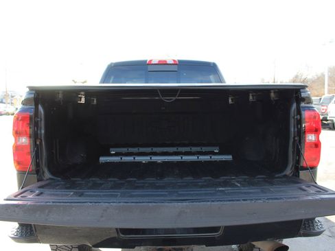 Used 2017 Chevrolet Silverado 2500 High Country image 19