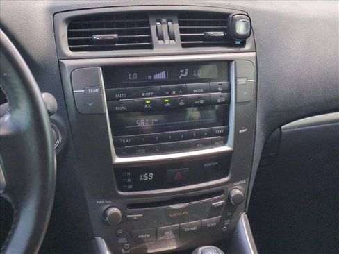 Used 2013 Lexus IS 250 w/ Premium Pkg Value Edition RWD image 11