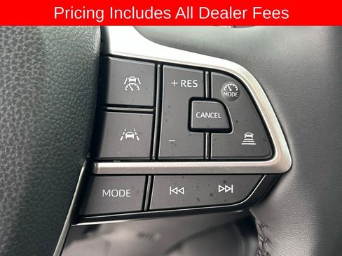 Used 2026 Toyota Grand Highlander AWD Hybrid image 9