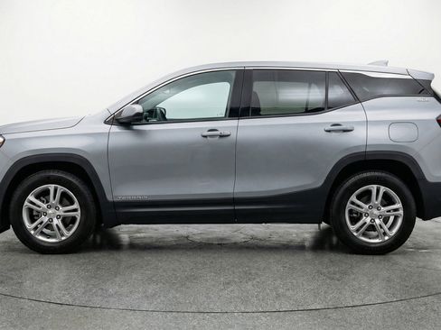 Used 2024 GMC Terrain SLE FWD image 5