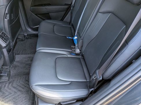 Used 2024 Kia Sportage EX image 22