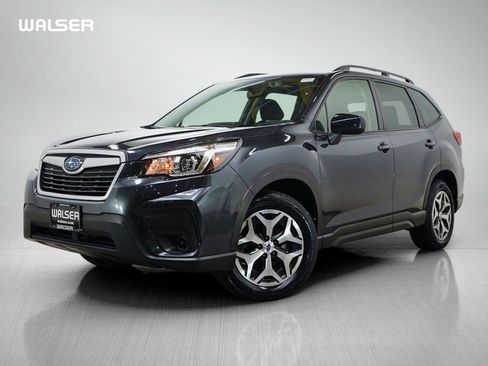 Used 2019 Subaru Forester Premium image 1
