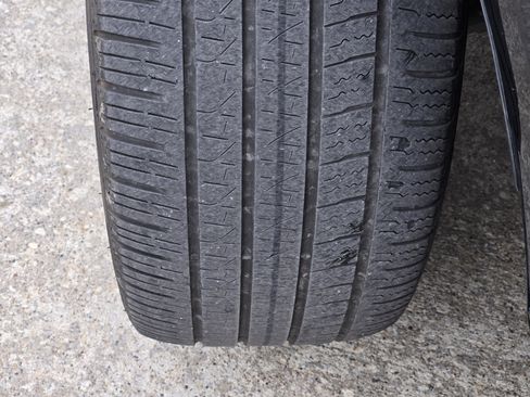 Used 2023 Volvo XC60 B5 Ultimate w/ Climate Package image 19