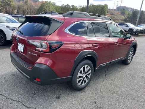 New 2025 Subaru Outback Premium image 7