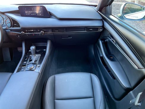 Used 2024 MAZDA MAZDA3 s image 23