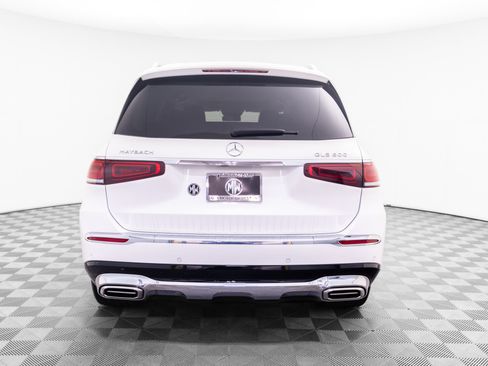 Used 2023 Mercedes-Benz Maybach GLS 600 4MATIC image 4