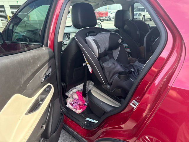 Used 2020 Buick Encore Preferred w/ Safety Package FWD image 5