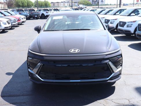New 2026 Hyundai Sonata SEL FWD image 8