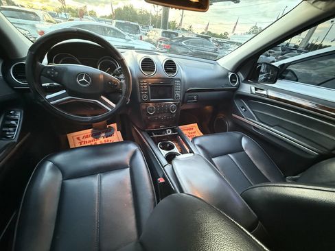Used 2012 Mercedes-Benz GL 450 4MATIC image 7