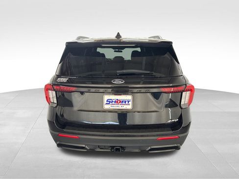Used 2025 Ford Explorer ST-Line w/ ST-Line Street Pack AWD/4WD image 5