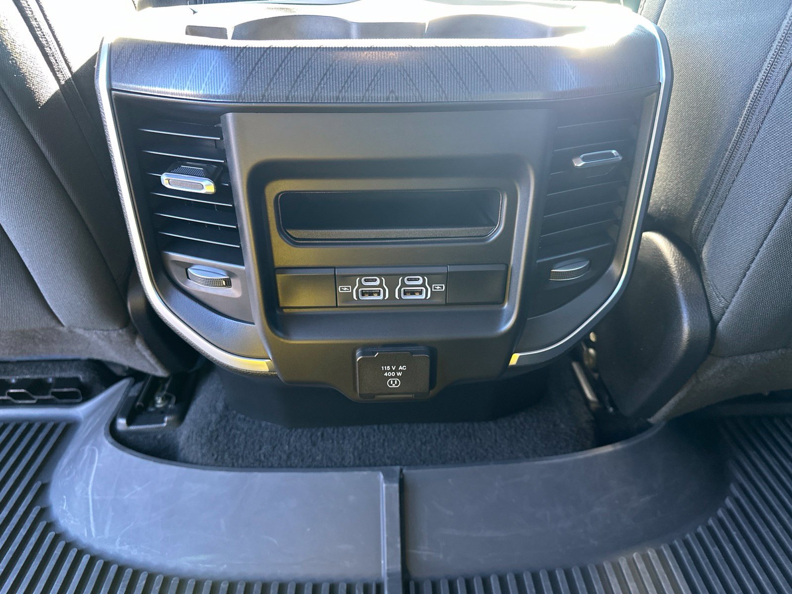 Used 2025 RAM 1500 Big Horn AWD/4WD image 23