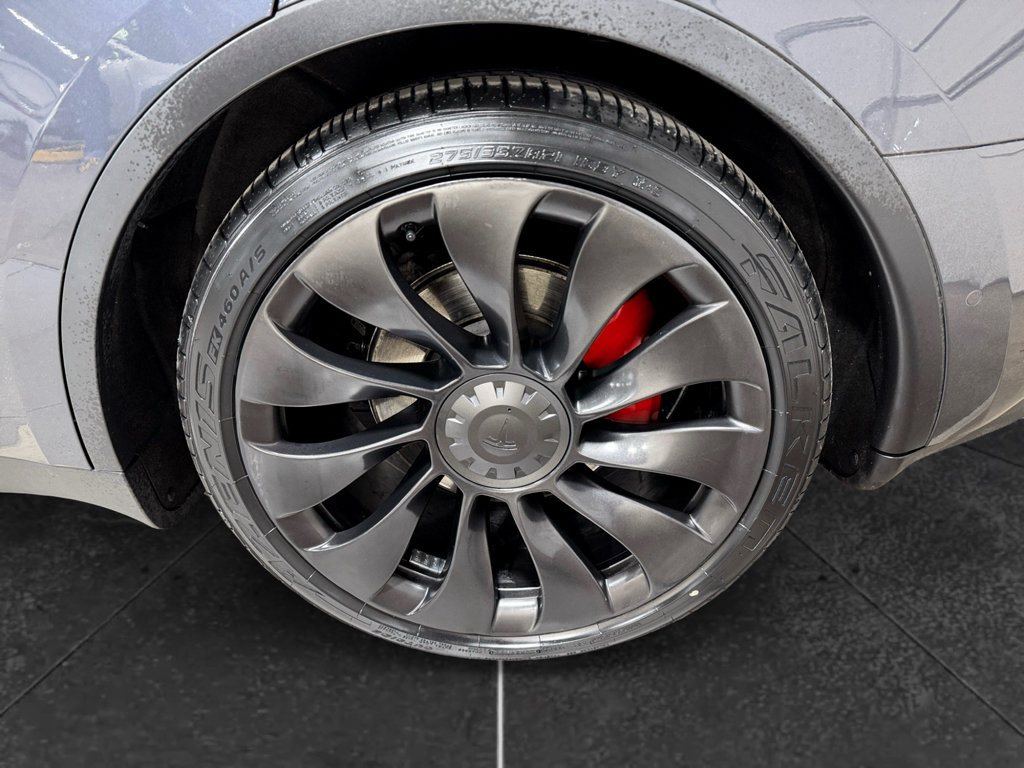 Used 2022 Tesla Model Y Performance AWD/4WD image 30