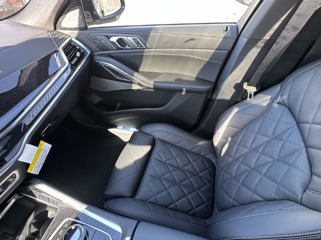 New 2027 BMW X6 M60i AWD/4WD image 18