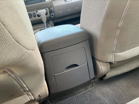 Used 2018 Nissan Frontier SV image 33