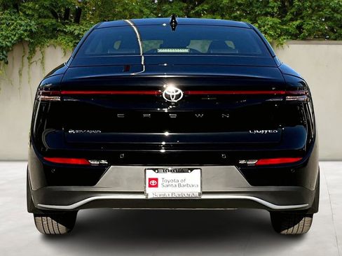 New 2026 Toyota Crown Limited image 4