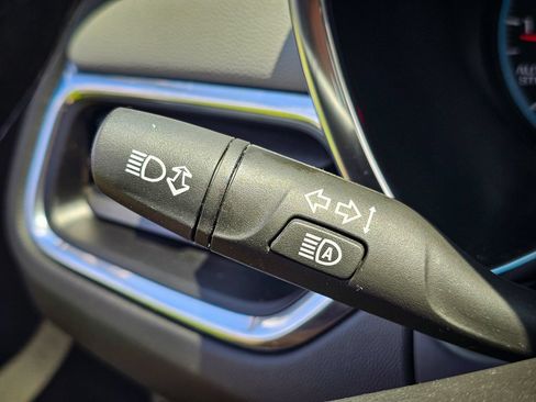 Used 2020 Chevrolet Equinox LS FWD image 16