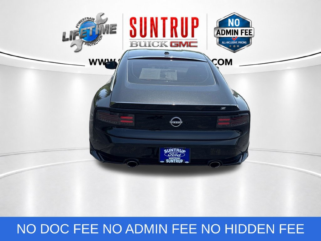 Used 2024 Nissan Z Performance w/ Floor Mat Package RWD image 4
