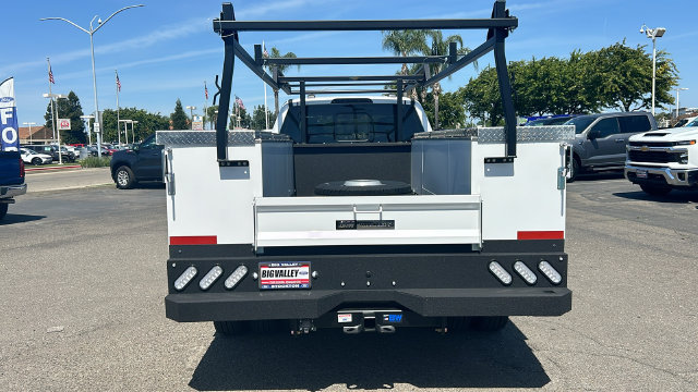New 2026 Ford F350 XL w/ XL Chrome Package AWD/4WD image 4