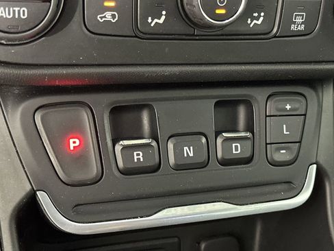 Used 2018 GMC Terrain SLT w/ Preferred Package image 20