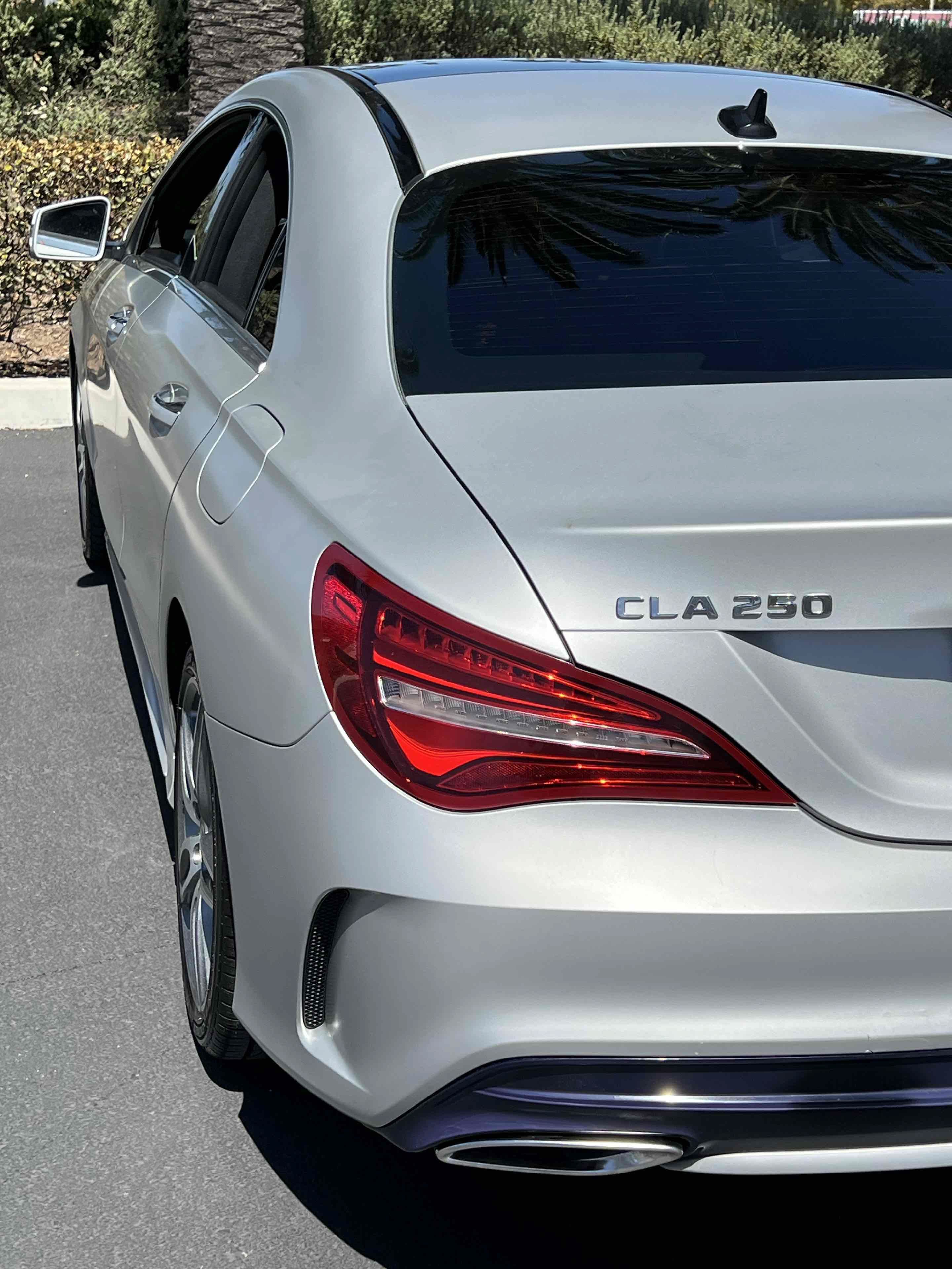 Used 2018 Mercedes-Benz CLA 250 image 34
