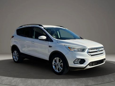 Used 2018 Ford Escape SE w/ SE Sync 3 Package image 13