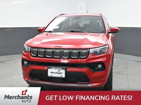Used 2022 Jeep Compass Limited AWD/4WD image 2