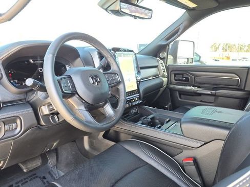 Used 2023 RAM 3500 Limited image 26