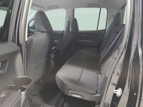 Certified 2024 Honda Ridgeline Sport image 16