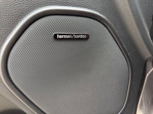 Used 2021 Dodge Durango SRT w/ Premium Interior Group image 9