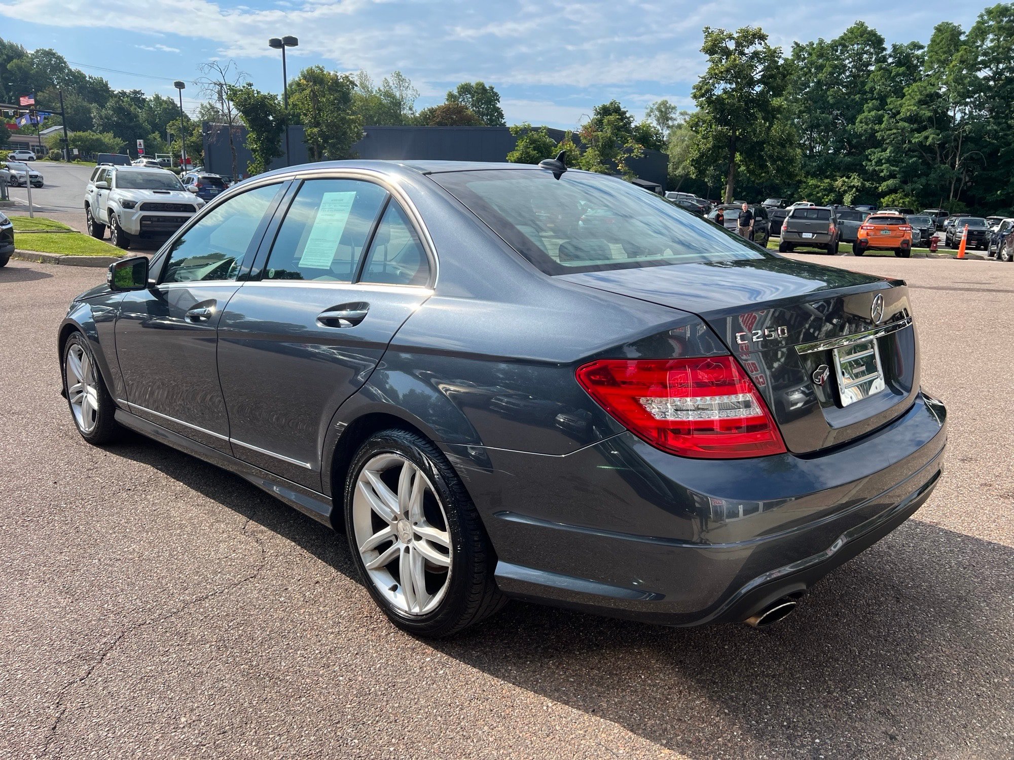 Used 2014 Mercedes-Benz C 250 Sedan image 5