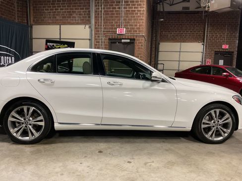 Used 2018 Mercedes-Benz C 300 4MATIC Sedan w/ Multimedia Package image 14