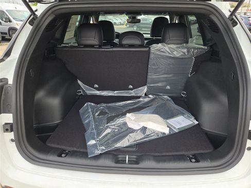 New 2026 Jeep Compass Latitude image 19