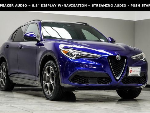 Used 2022 Alfa Romeo Stelvio Ti image 4
