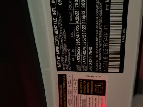 New 2026 Mercedes-Benz GLS 580 4MATIC image 17