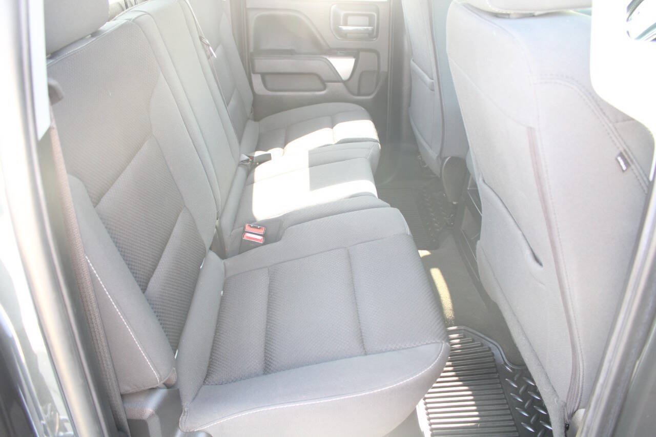 Used 2017 Chevrolet Silverado 1500 LT w/ All Star Edition AWD/4WD image 10