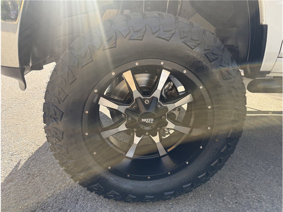 Used 2014 RAM 2500 SLT AWD/4WD image 13