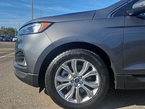 Used 2022 Ford Edge Titanium image 18