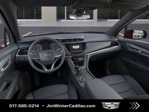 New 2025 Cadillac XT6 Luxury image 15