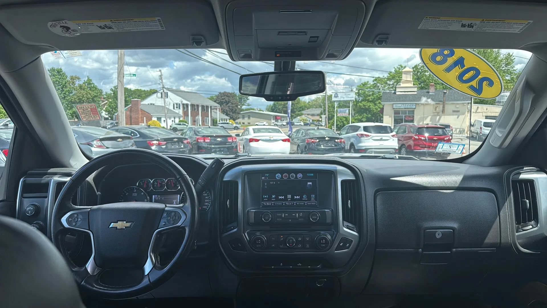 Used 2018 Chevrolet Silverado 1500 LTZ AWD/4WD image 21
