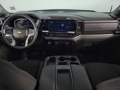 Used 2024 Chevrolet Silverado 1500 LT AWD/4WD image 24