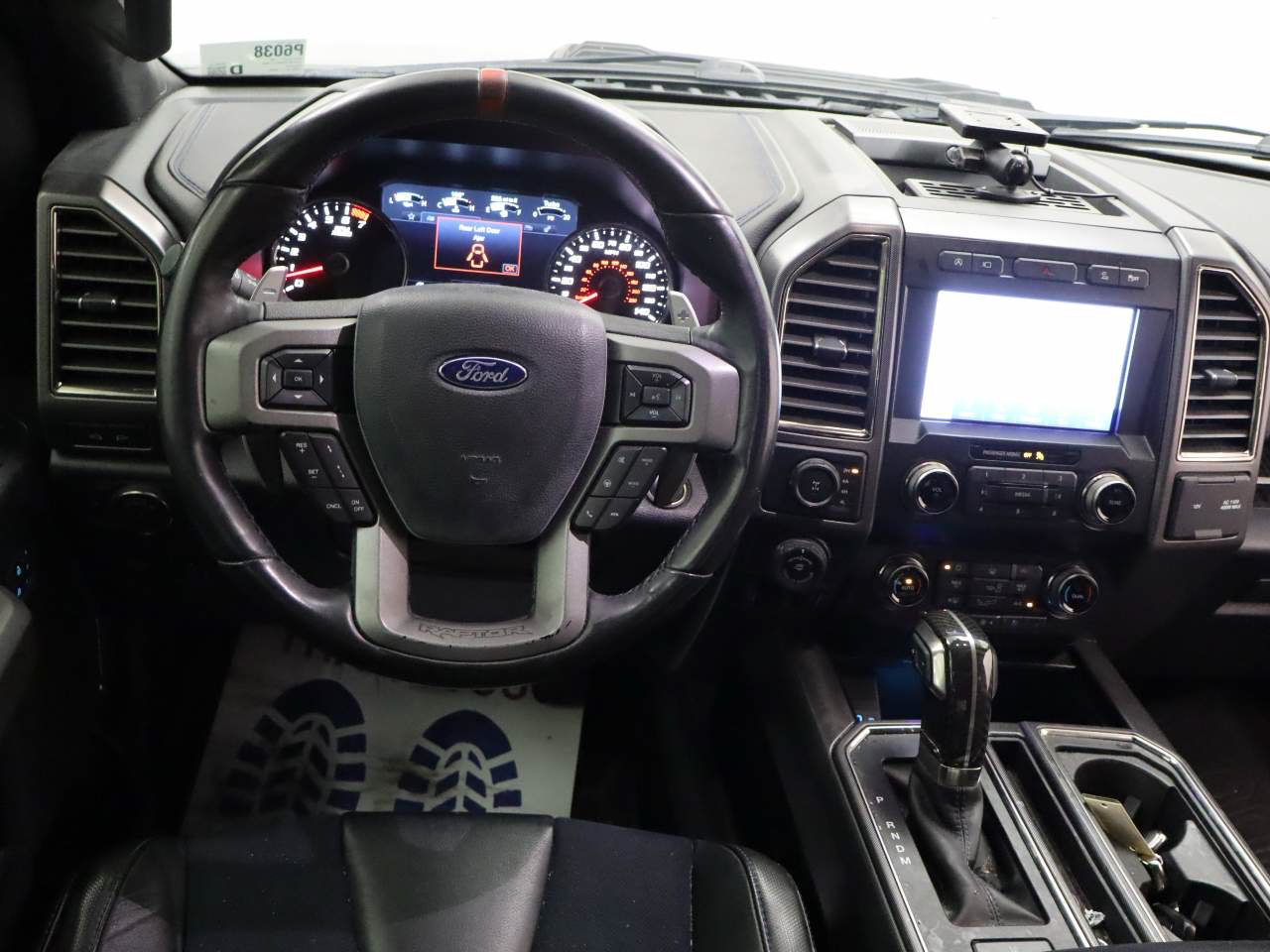 Used 2019 Ford F150 Raptor w/ Equipment Group 802A Luxury AWD/4WD image 4