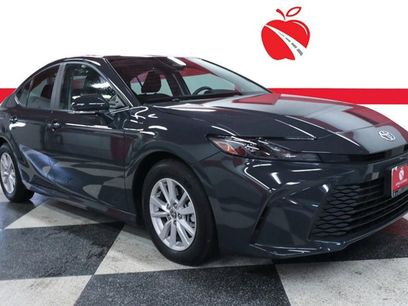Used 2025 Toyota Camry LE w/ Convenience Package