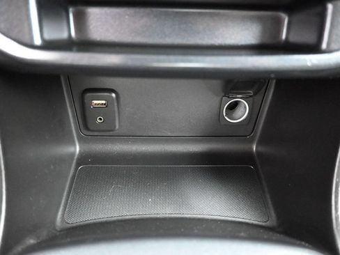 Used 2018 Chevrolet Colorado W/T w/ WT Convenience Package RWD image 17
