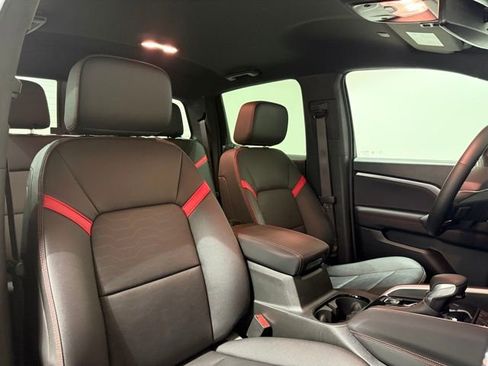 Certified 2023 Chevrolet Colorado Z71 w/ Z71 Convenience Package 2 image 25