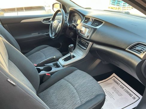 Used 2015 Nissan Sentra SV FWD image 25