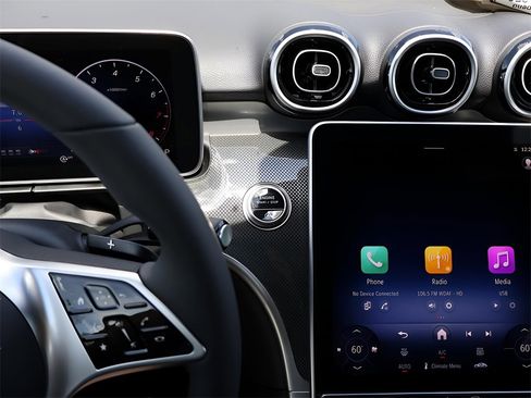 Certified 2025 Mercedes-Benz C 300 4MATIC Sedan image 28